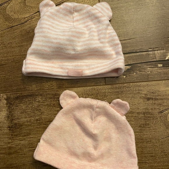 Baby Gap bear hats Newborn - Picture 2 of 2